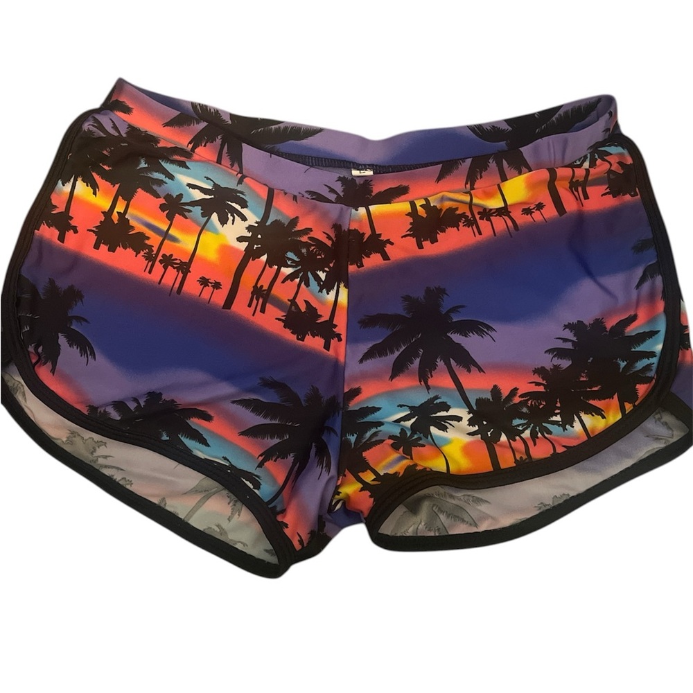 Women's Tropical Palm Print swim shorts